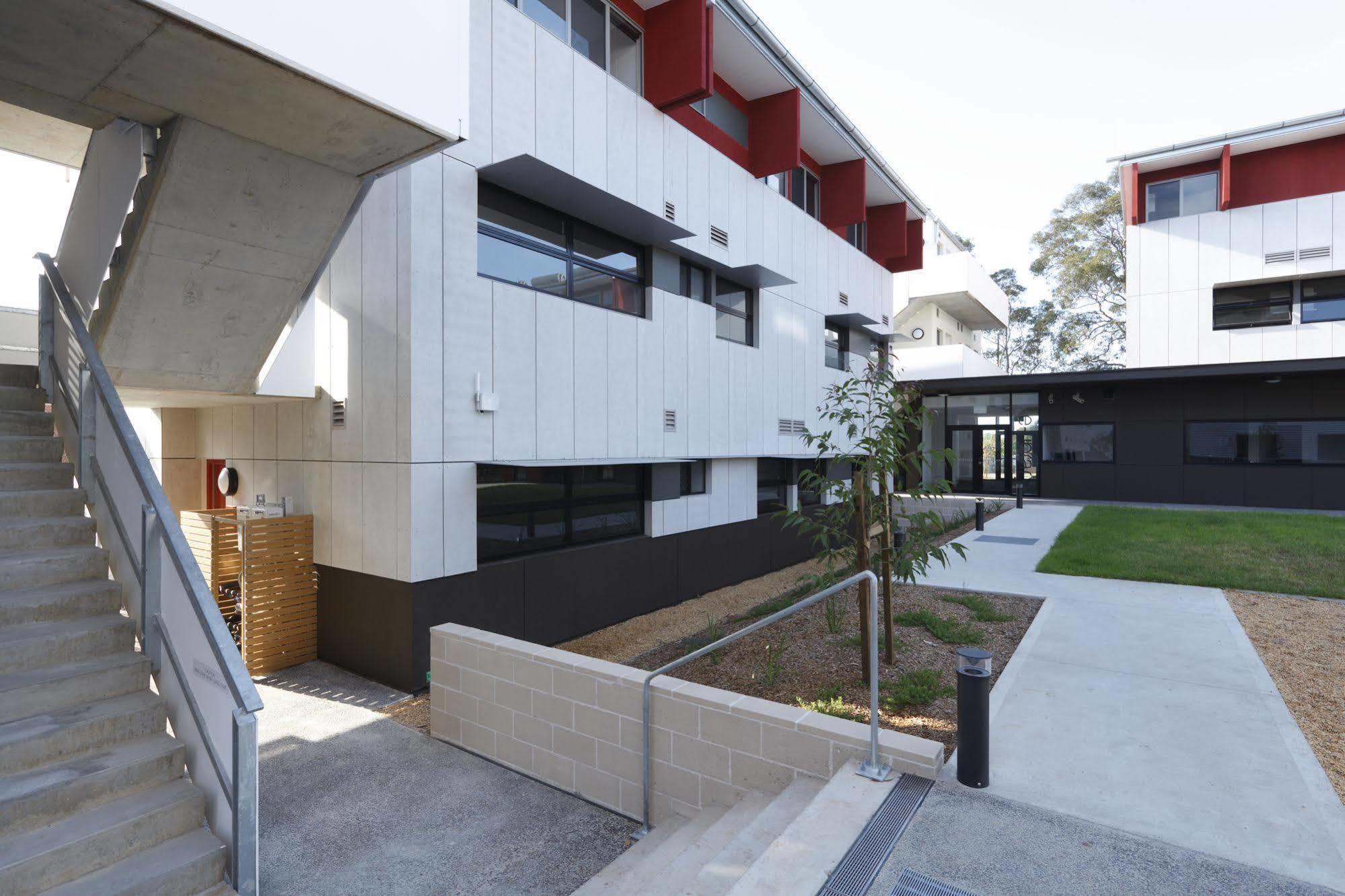 Western Sydney University Village - Parramatta Rosehill Екстер'єр фото