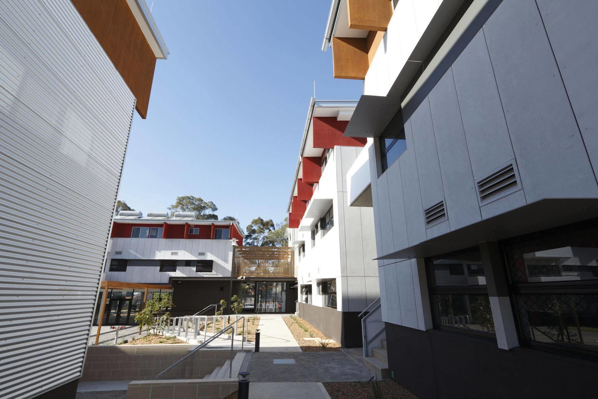 Western Sydney University Village - Parramatta Rosehill Екстер'єр фото